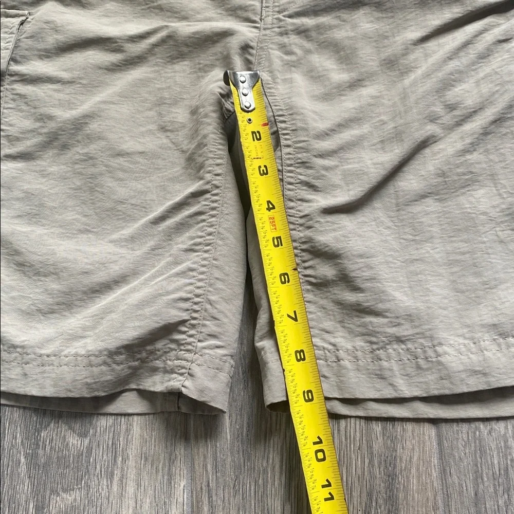 Men's Khaki Cargo Shorts with Built-In Belt The North Face XXL